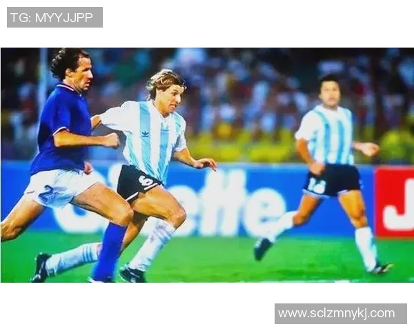 足球明星速度大比拼各具特色的快速风格与技术分析